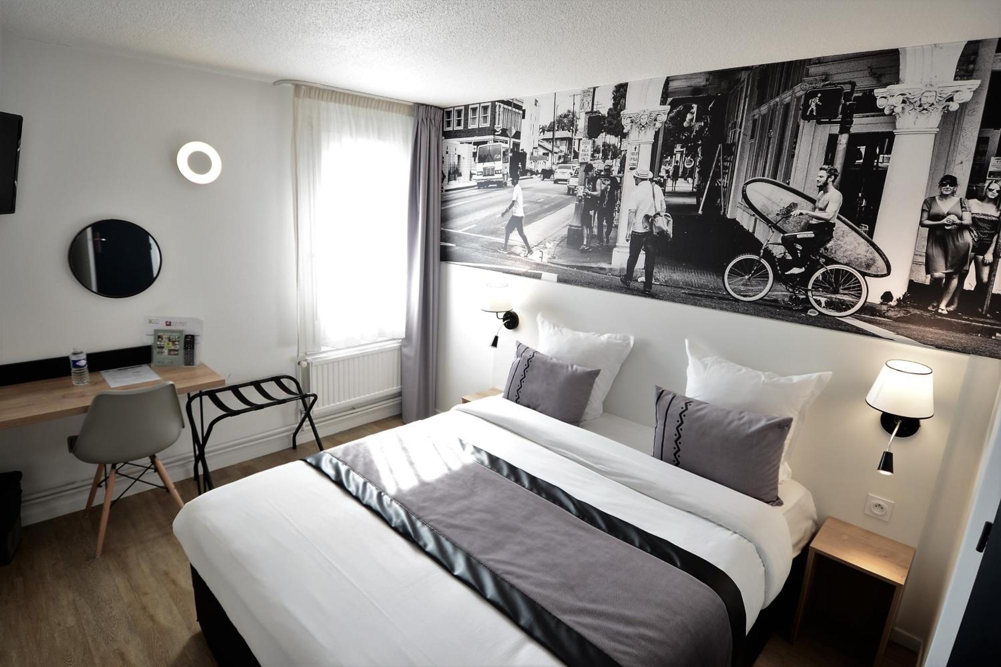 Logis Cris Hotel Et Restaurant, Lyon Sud-Est Corbas Экстерьер фото