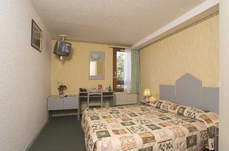 Logis Cris Hotel Et Restaurant, Lyon Sud-Est Corbas Номер фото
