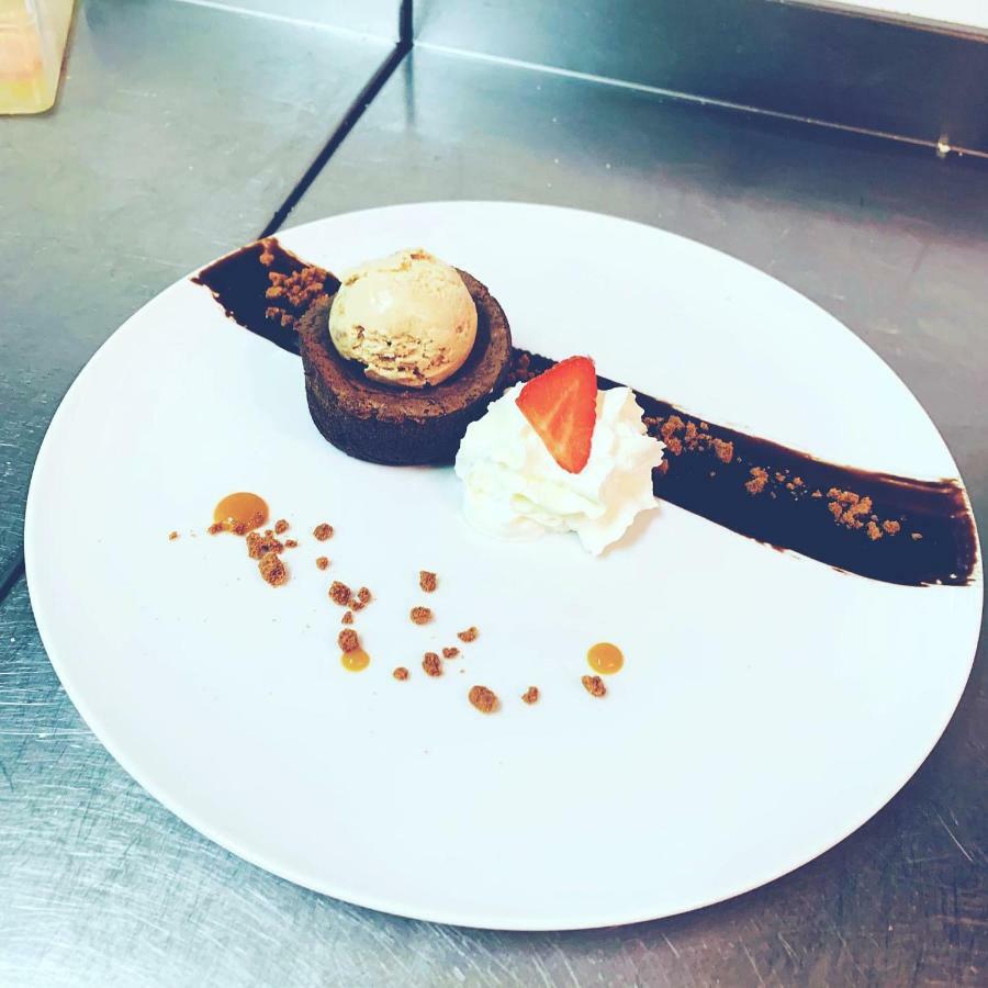 Logis Cris Hotel Et Restaurant, Lyon Sud-Est Corbas Экстерьер фото